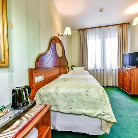 Sobieski Apartment *